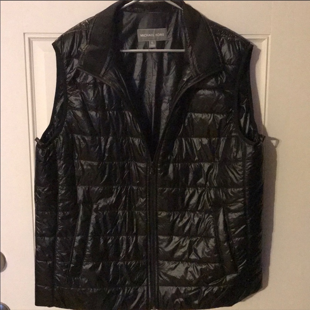 Black Michael Kors vest